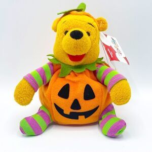 * NWT* The Disney Store Winnie the Pooh Pumpkin Plush